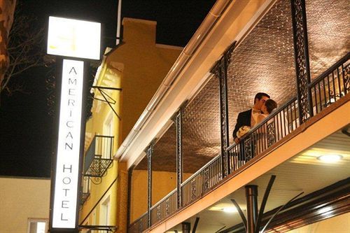 American Hotel Freehold Extérieur photo